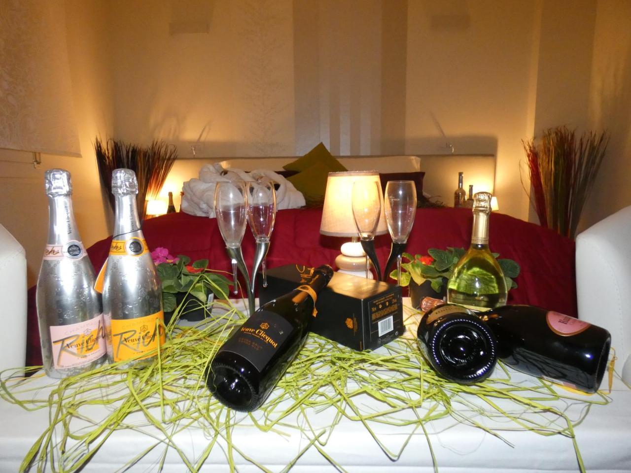 B&B Belvedere Suite มาราเนลโล ภายนอก รูปภาพ